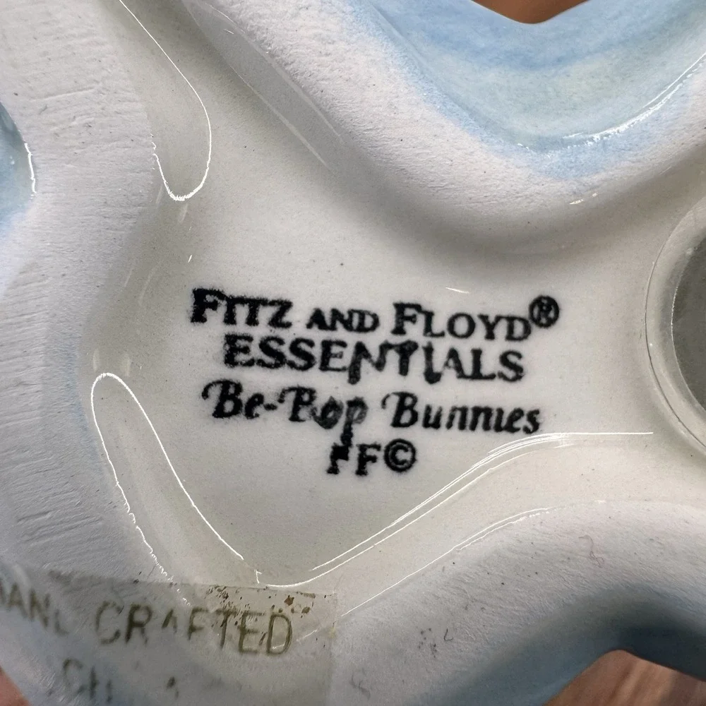 Fitz and Floyd Essentials Be Bop Bunnies Easter Bunny Rabbit Salt Pepper Shakers